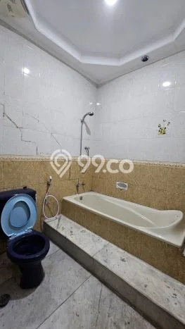 Jual Rumah Bagus Siap Huni LB 150m2 di Tangerang, Tangerang Jual Rumah Bagus Siap Huni LB 150m2 di Tangerang, Tangerang