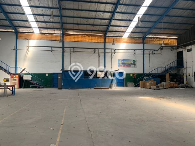 Unit Gudang Dijual di Cikupa Tangerang Luas Tanah 2975m2, Luas Bangunan 1807m2 Unit Gudang Dijual di Cikupa Tangerang Luas Tanah 2975m2, Luas Bangunan 1807m2