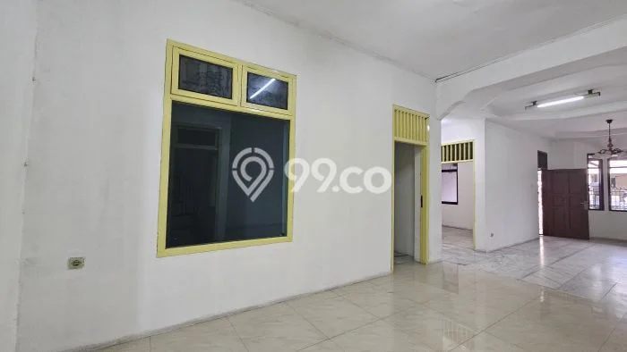 Jual Rumah Bagus Siap Huni LB 150m2 di Tangerang, Tangerang Jual Rumah Bagus Siap Huni LB 150m2 di Tangerang, Tangerang