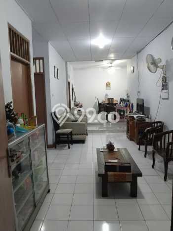 Hunian Nyaman Asri 3 KT Siap Pakai di Taman Royal Tangerang Hunian Nyaman Asri 3 KT Siap Pakai di Taman Royal Tangerang