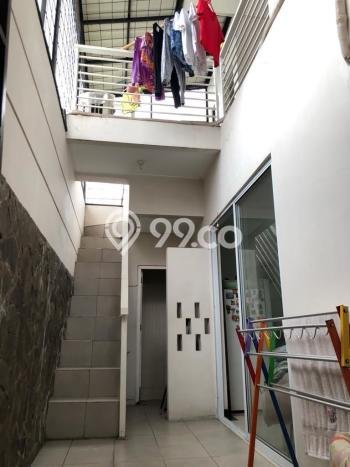 Jual Rumah Minimalis Bagus Punya 3 KT di Serpong Tangerang Selatan SHM Jual Rumah Minimalis Bagus Punya 3 KT di Serpong Tangerang Selatan SHM