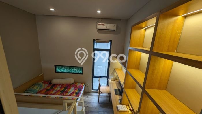 Jarang Ada! Rumah Sewa 2 Kamar Bagus Siap Huni BSD Jarang Ada! Rumah Sewa 2 Kamar Bagus Siap Huni BSD