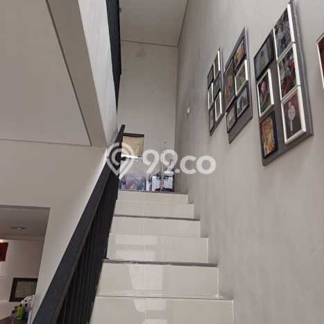 Hunian Cantik Minimalis Lb 73m2 di Cipondoh, Tangerang Hunian Cantik Minimalis Lb 73m2 di Cipondoh, Tangerang