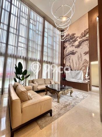 Rumah Mewah LB 349m2 Siap Huni Desain Elegan di BSD, Tangerang Rumah Mewah LB 349m2 Siap Huni Desain Elegan di BSD, Tangerang