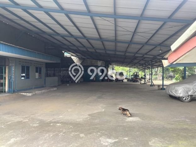 Gudang Disewa di Tangerang dengan LB 1623m2 Area Komersial Ramai Gudang Disewa di Tangerang dengan LB 1623m2 Area Komersial Ramai