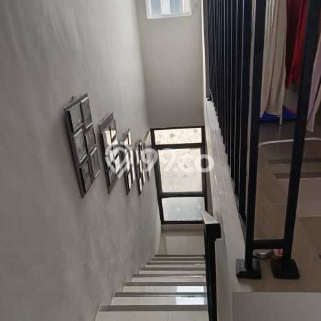 Hunian Cantik Minimalis Lb 73m2 di Cipondoh, Tangerang Hunian Cantik Minimalis Lb 73m2 di Cipondoh, Tangerang