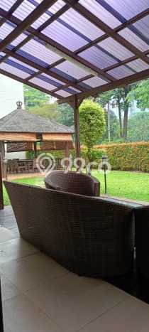 Disewakan Rumah Modern di BSD Harga Rp 700 Juta/ Tahun Disewakan Rumah Modern di BSD Harga Rp 700 Juta/ Tahun