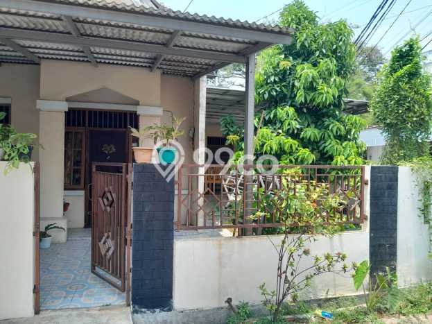 Hunian Nyaman Asri 3 KT Siap Pakai di Taman Royal Tangerang Hunian Nyaman Asri 3 KT Siap Pakai di Taman Royal Tangerang