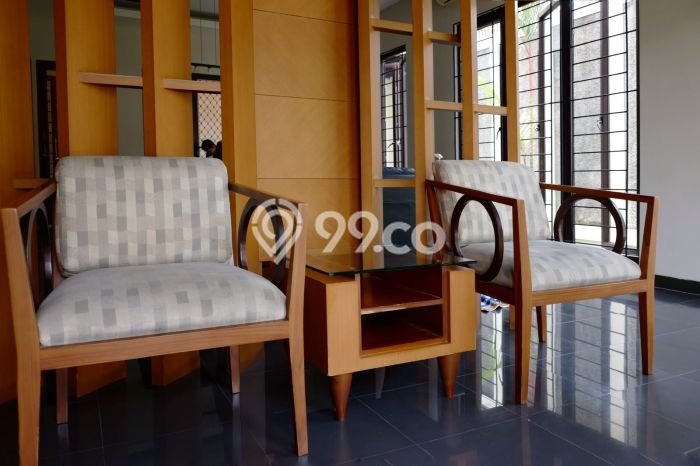 Ready to Use! Luxury House LT 184m2 Desain Elegan di Rawamangun Ready to Use! Luxury House LT 184m2 Desain Elegan di Rawamangun