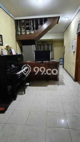 Dijual Rumah 3 Kamar Lokasi Ideal Bagus dan Strategis di Kelapa Gading Dijual Rumah 3 Kamar Lokasi Ideal Bagus dan Strategis di Kelapa Gading
