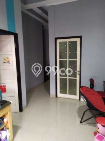Rumah Luas Asri 4 KT Siap Pakai di Batu Ceper Tangerang Rumah Luas Asri 4 KT Siap Pakai di Batu Ceper Tangerang