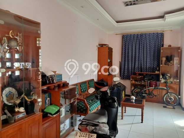 Siap Huni Rumah Mewah 4 Kamar di Kembangan Dekat ke Mana Saja Siap Huni Rumah Mewah 4 Kamar di Kembangan Dekat ke Mana Saja