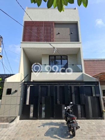 Hot Offer Hunian Mewah Ideal dan Luas di Kembangan, Jakarta Barat Hot Offer Hunian Mewah Ideal dan Luas di Kembangan, Jakarta Barat