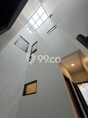 Hunian Elit LB 260m2 Siap Pakai Desain Elegan di BSD, Tangerang Hunian Elit LB 260m2 Siap Pakai Desain Elegan di BSD, Tangerang