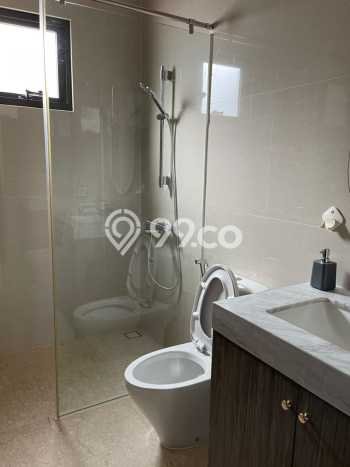For Sale! Premium House LT 200m2 Desain Elegan di BSD For Sale! Premium House LT 200m2 Desain Elegan di BSD