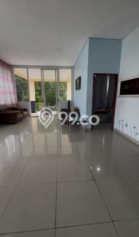 Rumah Elit LB 440m2 Siap Huni Desain Elegan di Sentul, Bogor Rumah Elit LB 440m2 Siap Huni Desain Elegan di Sentul, Bogor