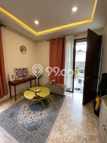 Rumah Mewah LB 180m2 Siap Huni Desain Elegan di Gading Serpong, Tangerang Rumah Mewah LB 180m2 Siap Huni Desain Elegan di Gading Serpong, Tangerang