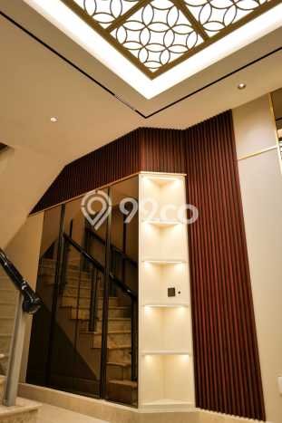 Dijual Rumah Luas Elegan Dengan View Cantik di Pantai Indah Kapuk, Jakarta Utara Dijual Rumah Luas Elegan Dengan View Cantik di Pantai Indah Kapuk, Jakarta Utara