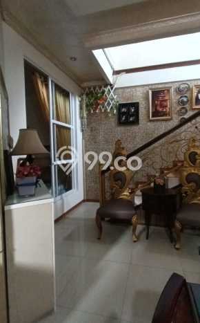 Jual Rumah Bagus Siap Huni LB 200m2 di Karawaci, Tangerang Jual Rumah Bagus Siap Huni LB 200m2 di Karawaci, Tangerang
