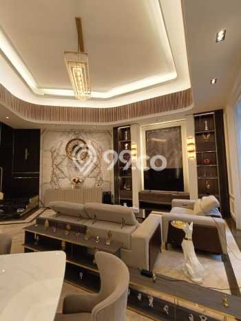 Rumah Eksklusif Siap Huni LT 318m2 di Menteng, Jakarta Pusat Rumah Eksklusif Siap Huni LT 318m2 di Menteng, Jakarta Pusat
