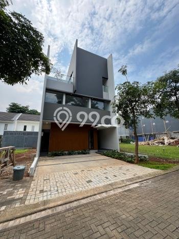 Hunian Elit LB 260m2 Siap Pakai Desain Elegan di BSD, Tangerang Hunian Elit LB 260m2 Siap Pakai Desain Elegan di BSD, Tangerang