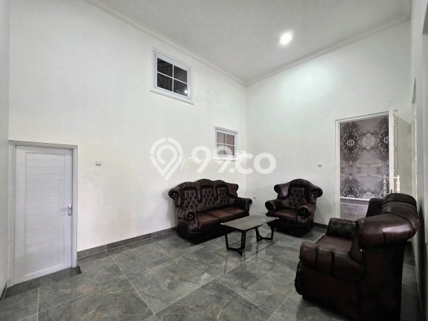 Rumah Elit Modern Siap Huni di Meruya Jakarta Barat Rumah Elit Modern Siap Huni di Meruya Jakarta Barat