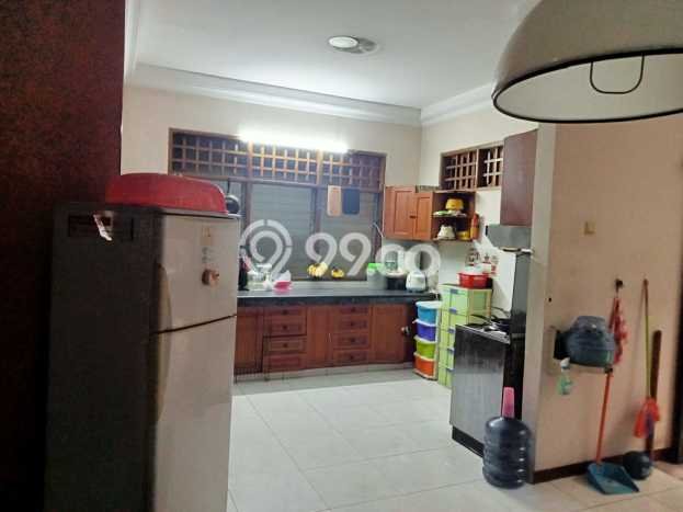 Siap Huni Rumah Mewah 4 Kamar di Kembangan Dekat ke Mana Saja Siap Huni Rumah Mewah 4 Kamar di Kembangan Dekat ke Mana Saja