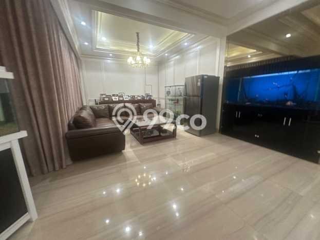 Rumah Mewah LB 518m2 Siap Huni Desain Elegan di Pondok Indah, Jakarta Selatan Rumah Mewah LB 518m2 Siap Huni Desain Elegan di Pondok Indah, Jakarta Selatan