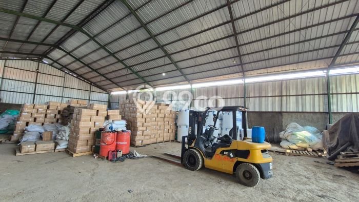 Unit Gudang Dijual di Jatiwangi Majalengka Luas Bangunan 899m2 Unit Gudang Dijual di Jatiwangi Majalengka Luas Bangunan 899m2