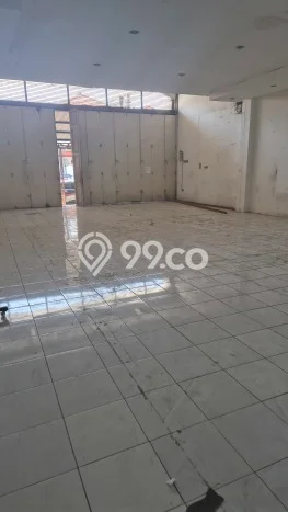 Area Strategis! Disewakan Ruko Lokasi Kejaksan, Cirebon Cocok untuk Bisnis Area Strategis! Disewakan Ruko Lokasi Kejaksan, Cirebon Cocok untuk Bisnis