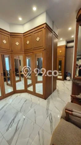 Rumah Elit LB 450m2 Siap Huni Desain Elegan di Cirebon Kota, Cirebon Rumah Elit LB 450m2 Siap Huni Desain Elegan di Cirebon Kota, Cirebon