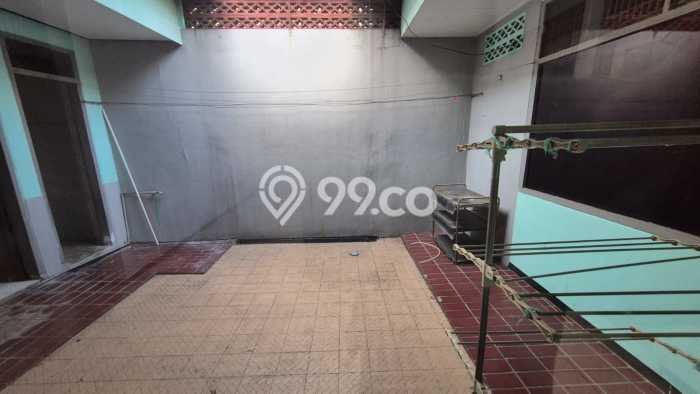 For Sale Rumah 3 Kamar Lokasi Ideal Nyaman dan Strategis di Harjamukti For Sale Rumah 3 Kamar Lokasi Ideal Nyaman dan Strategis di Harjamukti