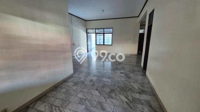 UNIT SPESIAL! Rumah area Harjamukti, 4 KT, Akses Pusat Kota, LT 300m² Bangunan 250m² UNIT SPESIAL! Rumah area Harjamukti, 4 KT, Akses Pusat Kota, LT 300m² Bangunan 250m²