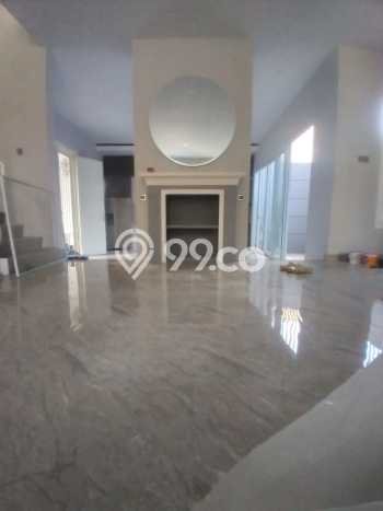 Rumah kawasan Harjamukti, Akses ke Pusat Kota, 6 KT, LT 220m² Bangunan 300m² Rumah kawasan Harjamukti, Akses ke Pusat Kota, 6 KT, LT 220m² Bangunan 300m²