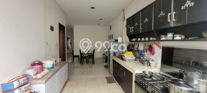 Rumah Modern 2 Kamar LT 102m2 di Taman Kopo Indah Rumah Modern 2 Kamar LT 102m2 di Taman Kopo Indah
