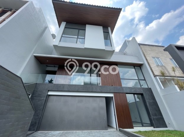 Dijual Rumah Mewah Elegan Dengan View Cantik di Setra Duta, Bandung Dijual Rumah Mewah Elegan Dengan View Cantik di Setra Duta, Bandung