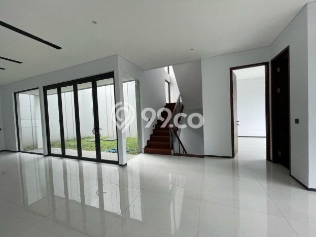Dijual Rumah Mewah Elegan Dengan View Cantik di Setra Duta, Bandung Dijual Rumah Mewah Elegan Dengan View Cantik di Setra Duta, Bandung