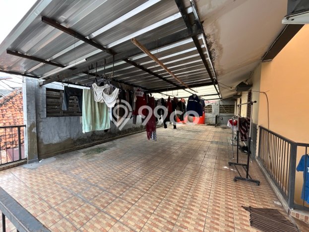 Peluang Investasi! Rumah Kost Dijual di Matraman, Jakarta Timur, 63 KT, 63 KM, Luas 1000m2 Peluang Investasi! Rumah Kost Dijual di Matraman, Jakarta Timur, 63 KT, 63 KM, Luas 1000m2