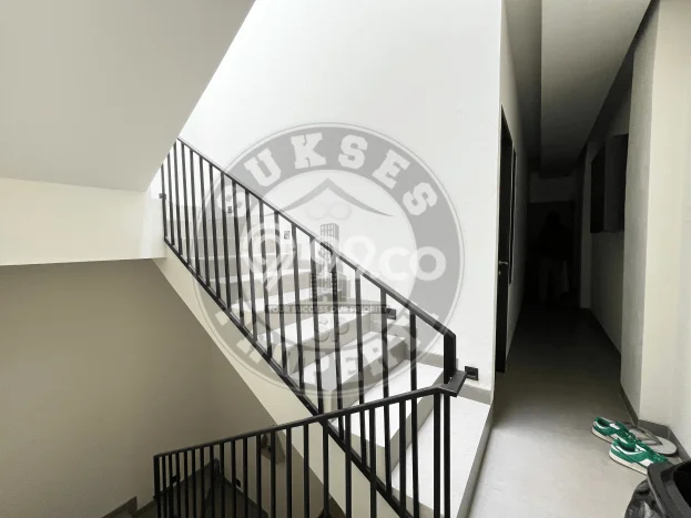 Unit Kost Dijual di Mangga Besar dengan 20 Kamar Kawasan Ramai Unit Kost Dijual di Mangga Besar dengan 20 Kamar Kawasan Ramai