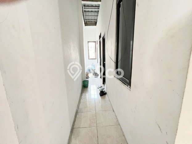 Kost Dijual Lokasi Strategis Kemanggisan Jakarta Barat 32 Kamar Tidur Kost Dijual Lokasi Strategis Kemanggisan Jakarta Barat 32 Kamar Tidur