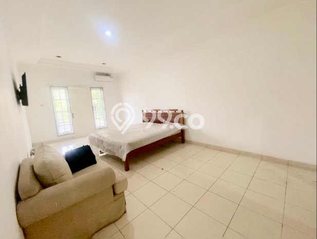 Rumah Modern 4 Kamar LT 150m2 di Harapan Indah Rumah Modern 4 Kamar LT 150m2 di Harapan Indah