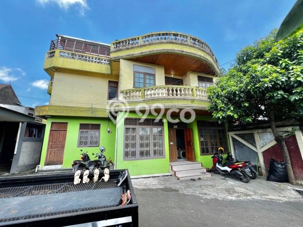 Dijual Kost Strategis di Ciputat, Tangerang Selatan 37 KT, 37 KM, Luas Bangunan 550m2 Dijual Kost Strategis di Ciputat, Tangerang Selatan 37 KT, 37 KM, Luas Bangunan 550m2