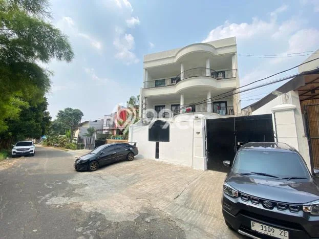 Cocok Untuk Investasi! Dijual Kost di BSD 38 Kamar Cocok Untuk Investasi! Dijual Kost di BSD 38 Kamar