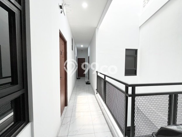 Ready to Use! Premium House LT 104m2 Desain Modern di Cipete Ready to Use! Premium House LT 104m2 Desain Modern di Cipete