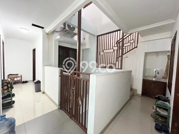 Dijual Rumah Kost di Setiabudi, Jakarta Selatan, 36 KT, 36 KM, Bangunan 720m2 Dijual Rumah Kost di Setiabudi, Jakarta Selatan, 36 KT, 36 KM, Bangunan 720m2