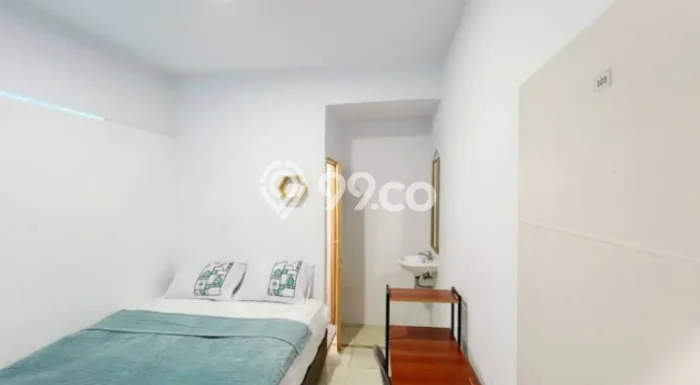 Investasi Kost Dijual di Tanjung Priok, Jakarta Utara, Spesifikasi 20 KT, 18 KM, 300m2 Investasi Kost Dijual di Tanjung Priok, Jakarta Utara, Spesifikasi 20 KT, 18 KM, 300m2