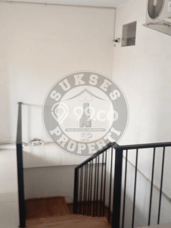 Rumah Kost untuk Dijual di Matraman dengan 25 KT, 25 KM, Luas 470m2 Rumah Kost untuk Dijual di Matraman dengan 25 KT, 25 KM, Luas 470m2