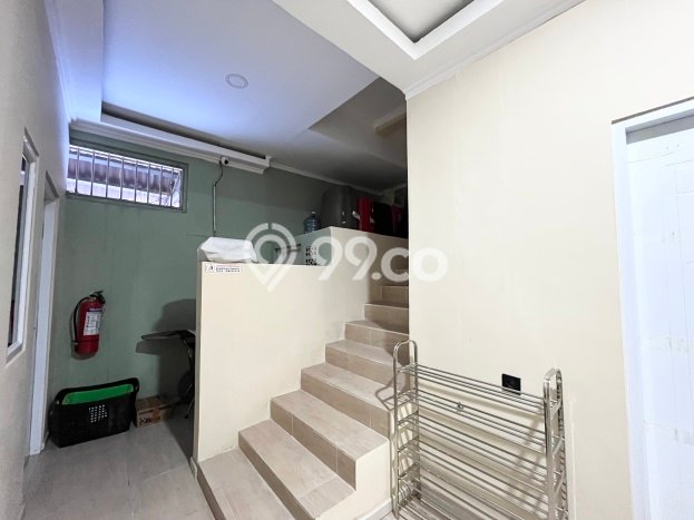 Cocok Untuk Investasi! For Sale Kost di Karang Anyar 47 Kamar Cocok Untuk Investasi! For Sale Kost di Karang Anyar 47 Kamar