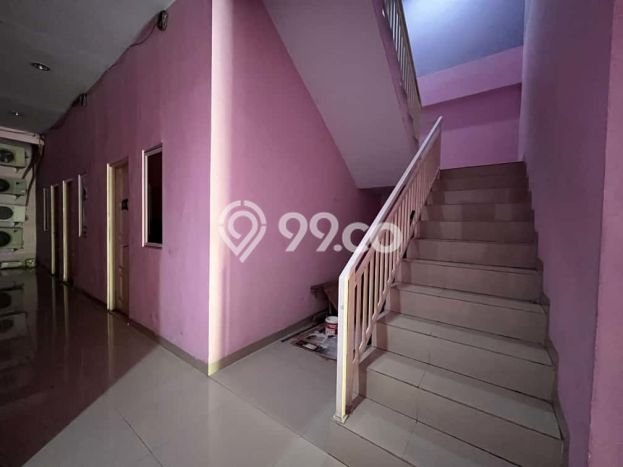 Kost Dijual di Kemanggisan dengan 51 KT dan Luas 1000m2 Kost Dijual di Kemanggisan dengan 51 KT dan Luas 1000m2