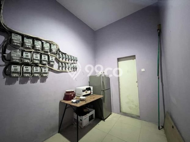 Kost Dijual di Kemanggisan dengan 51 KT dan Luas 1000m2 Kost Dijual di Kemanggisan dengan 51 KT dan Luas 1000m2